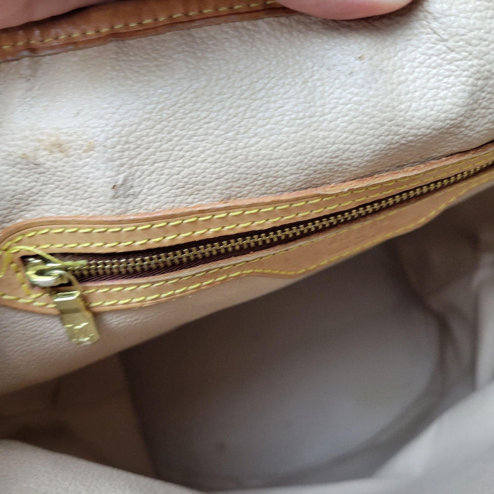 Authentic Louis Vuitton large monogram bucket bag - Picture 13 of 16